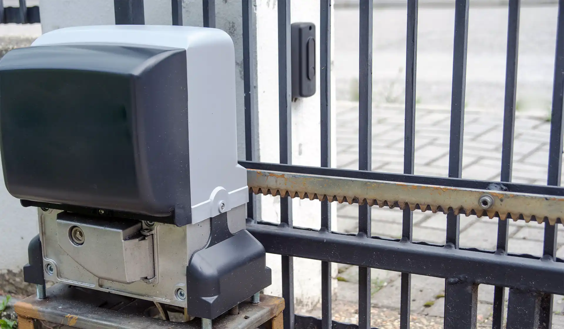 Finding The Best Automatic Gate Opener You Need